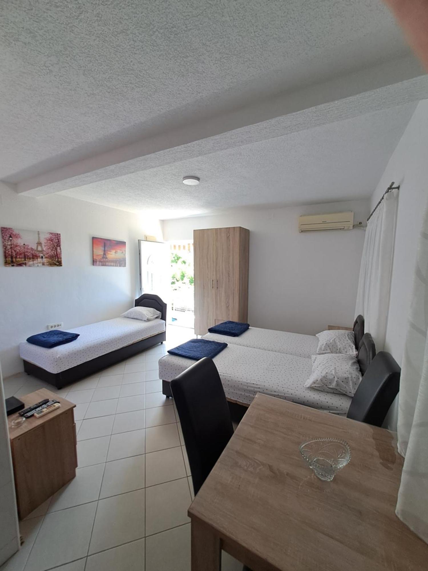 Apartmani Cavor Budva Exterior photo